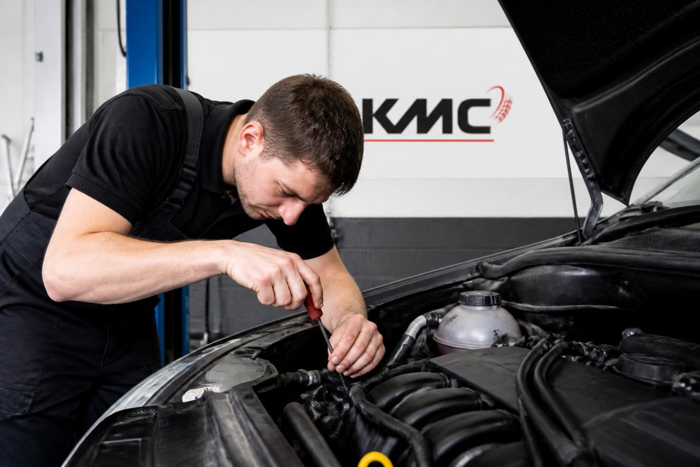 Common Car Problems That Are Easy to Fix Yourself